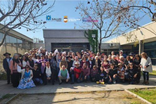 Presentación del Taller de Cueca, del CESFAM Rienzi Valencia González.